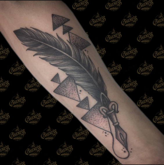 Tattoo Feather pen by 