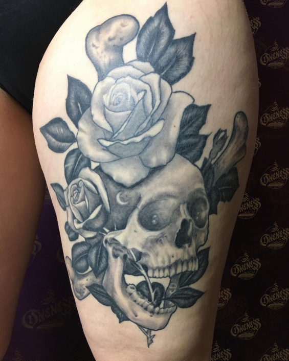 Tattoo Skull roses by Iris van der peijl