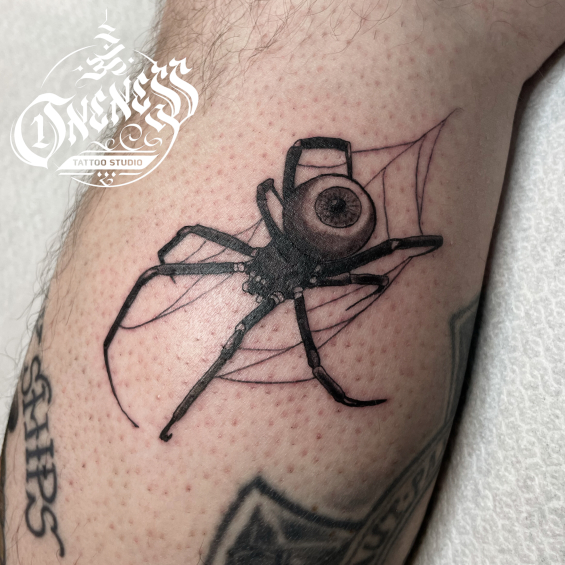 Tattoo Spider by Iris van der peijl