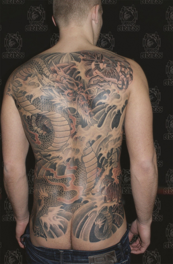Tattoo Japanese black and grey dragon by Darko groenhagen