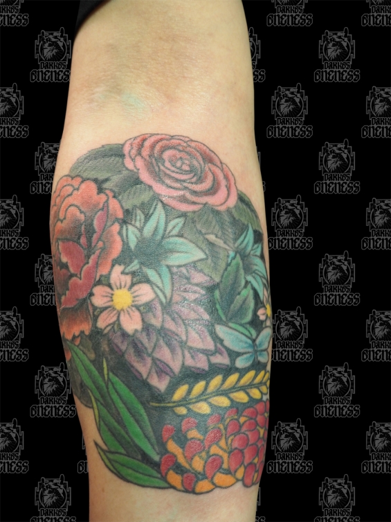 Tattoo Flower skull by Darko groenhagen
